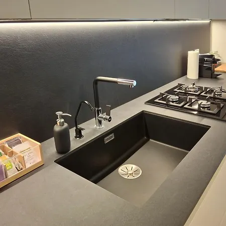 Fantoni アパート *